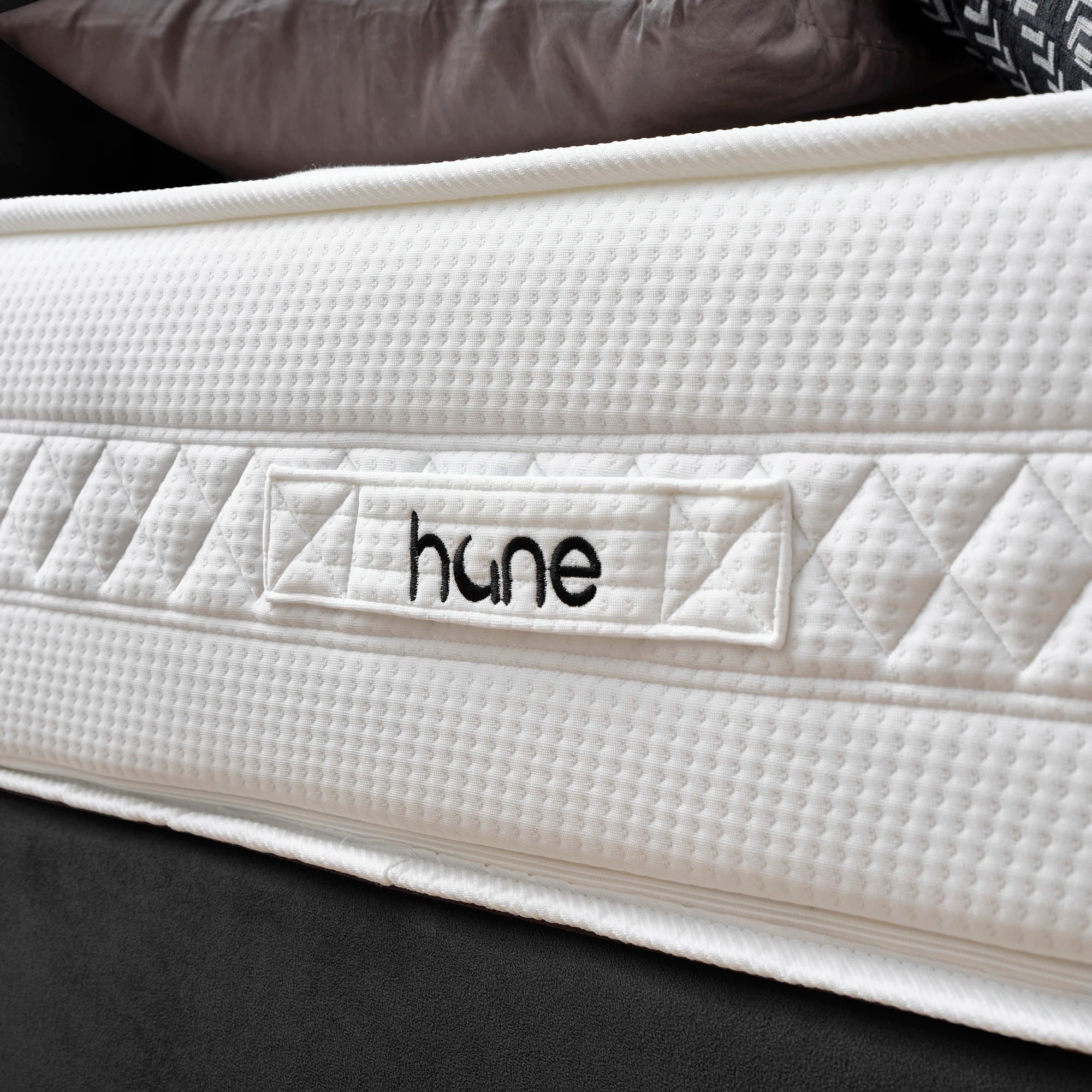 Posteľ s úložným priestorom PARÍŽ