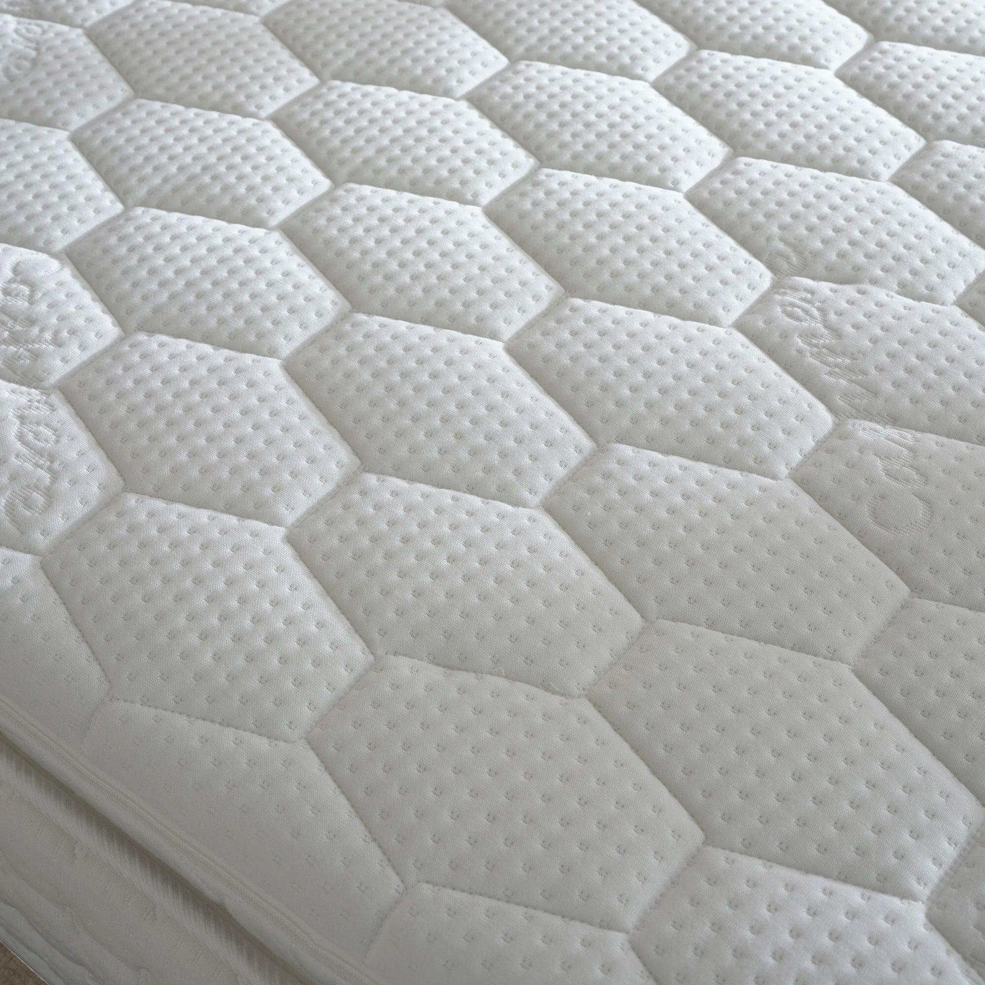 Bett mit Stauraum VERONICA