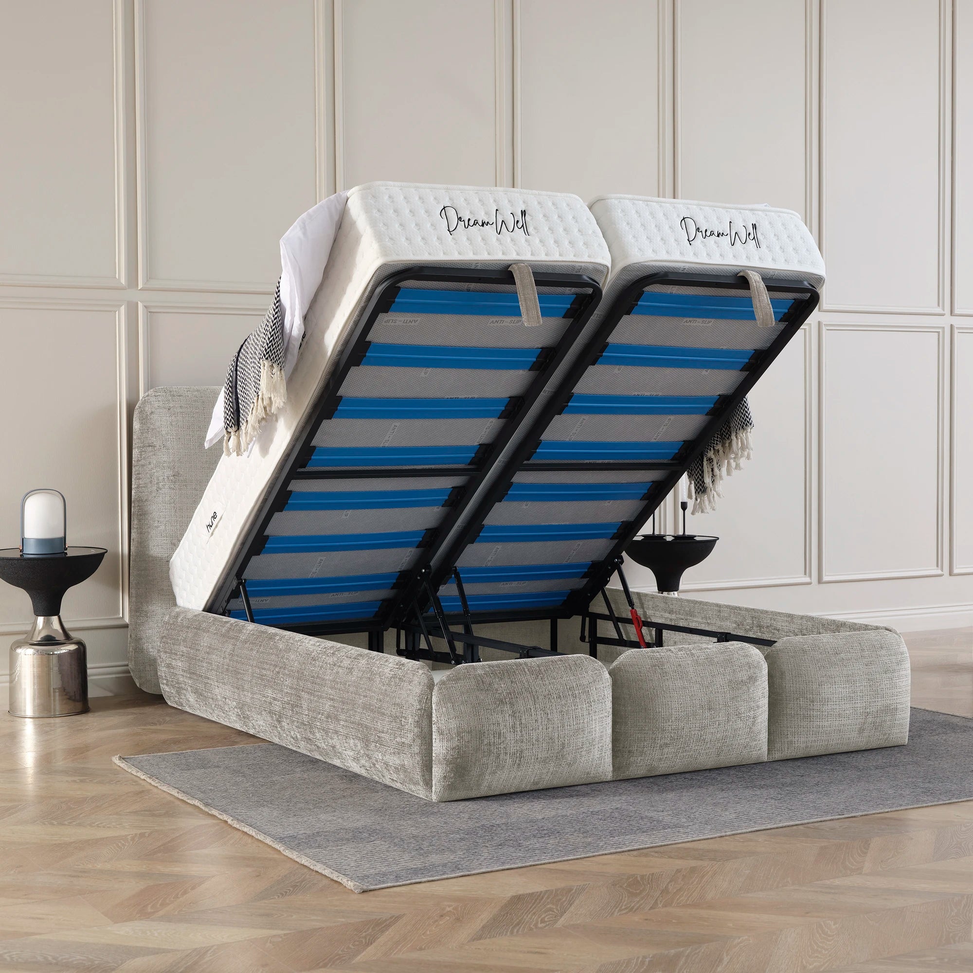 Bett mit Stauraum VERONICA