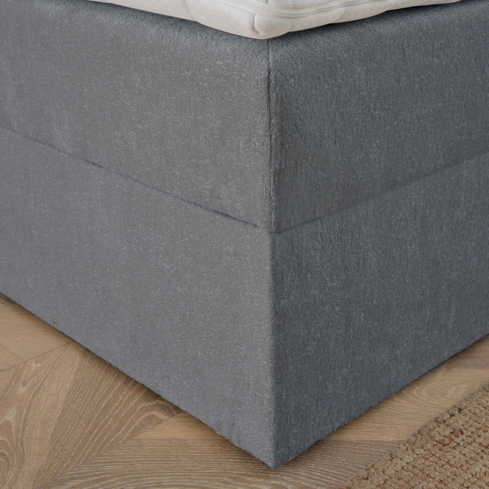 Posteľ s boxspringom a úložným priestorom MIRA