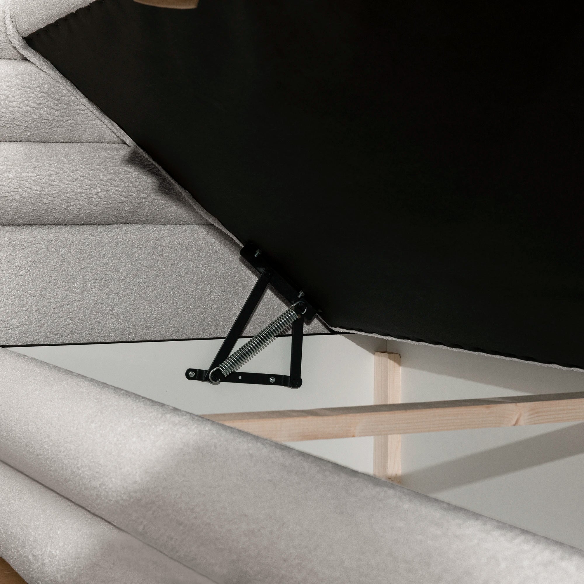 Boxspringbett mit Stauraum FLUFFY