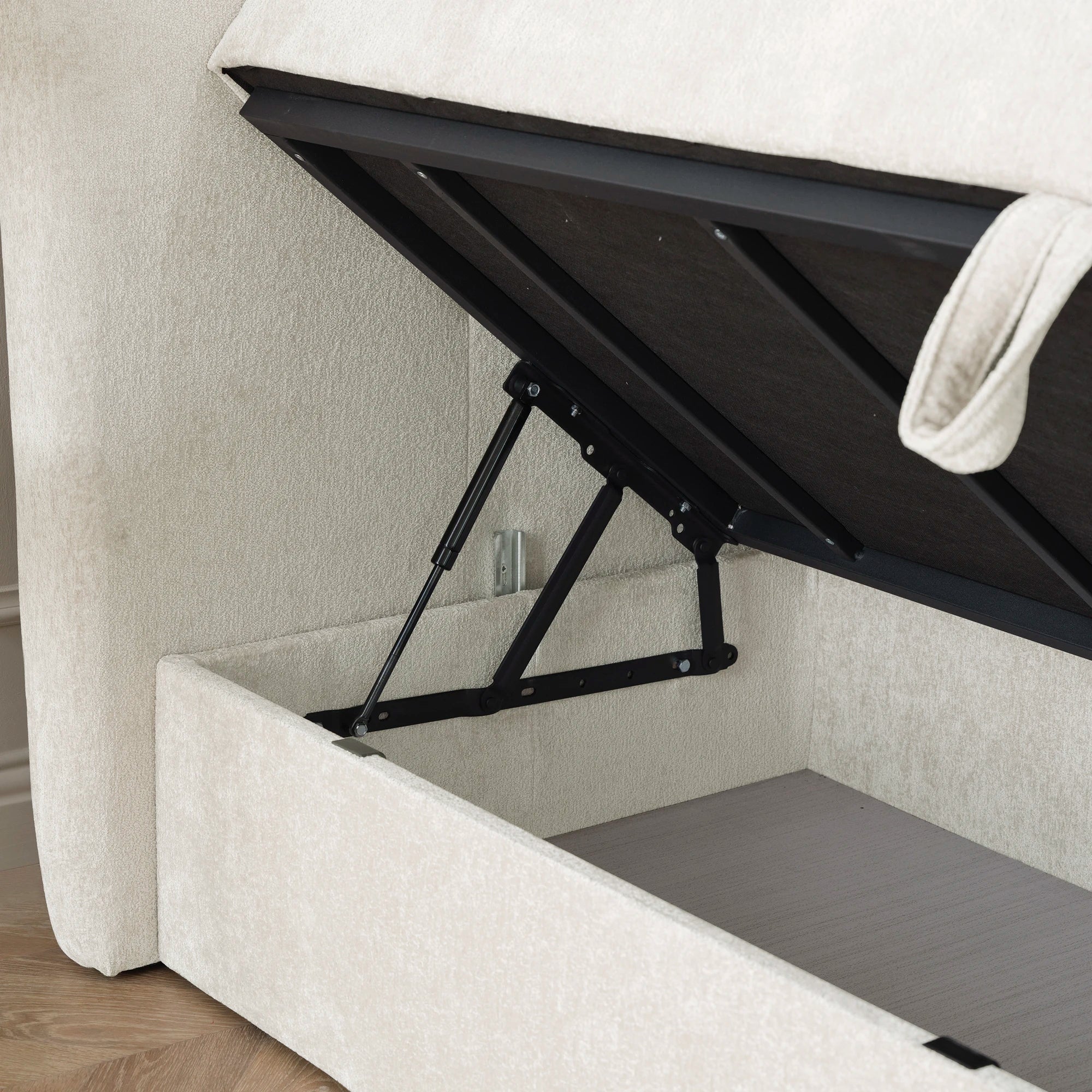 Posteľ s boxspringom a úložným priestorom LILY