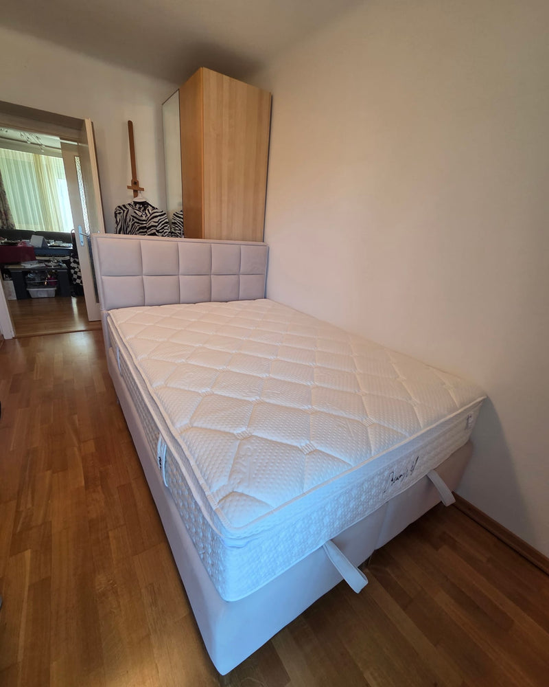Bett mit Stauraum Castle
