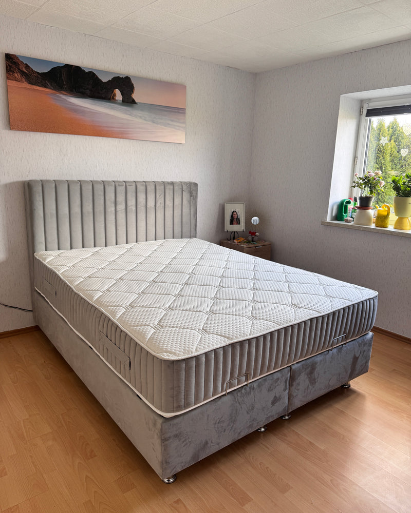 Bett mit Stauraum Line