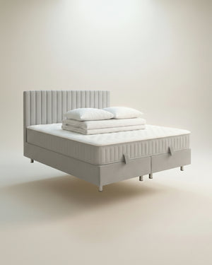 Hellgrau in Samt Stoff