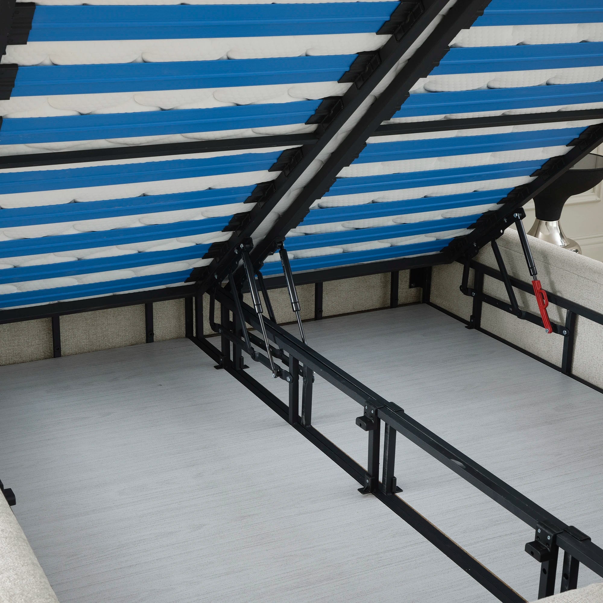 Bett mit Stauraum MARCONI