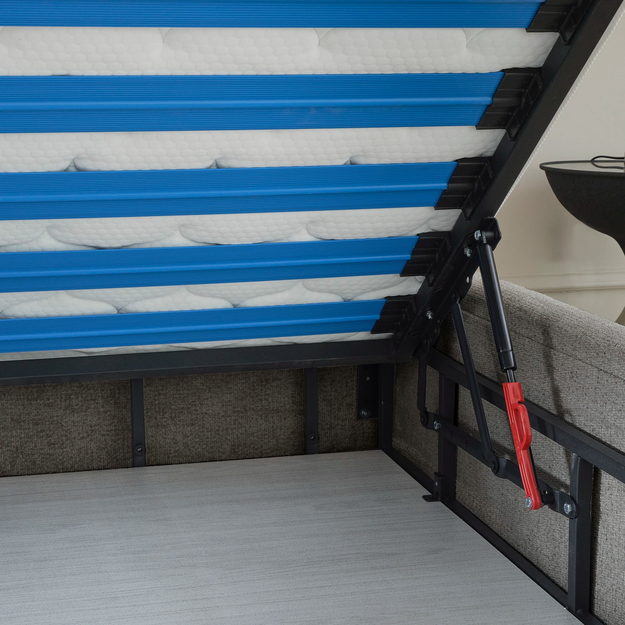 Bett mit Stauraum MARCONI