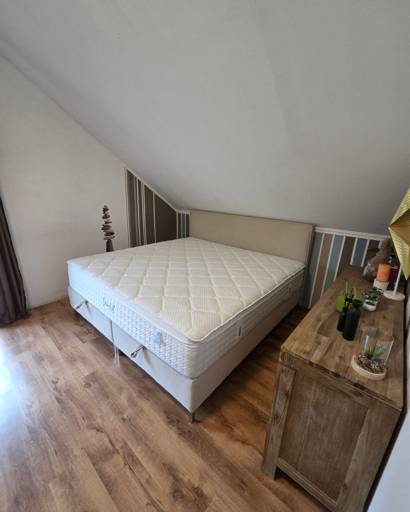 Bett mit Stauraum Siena