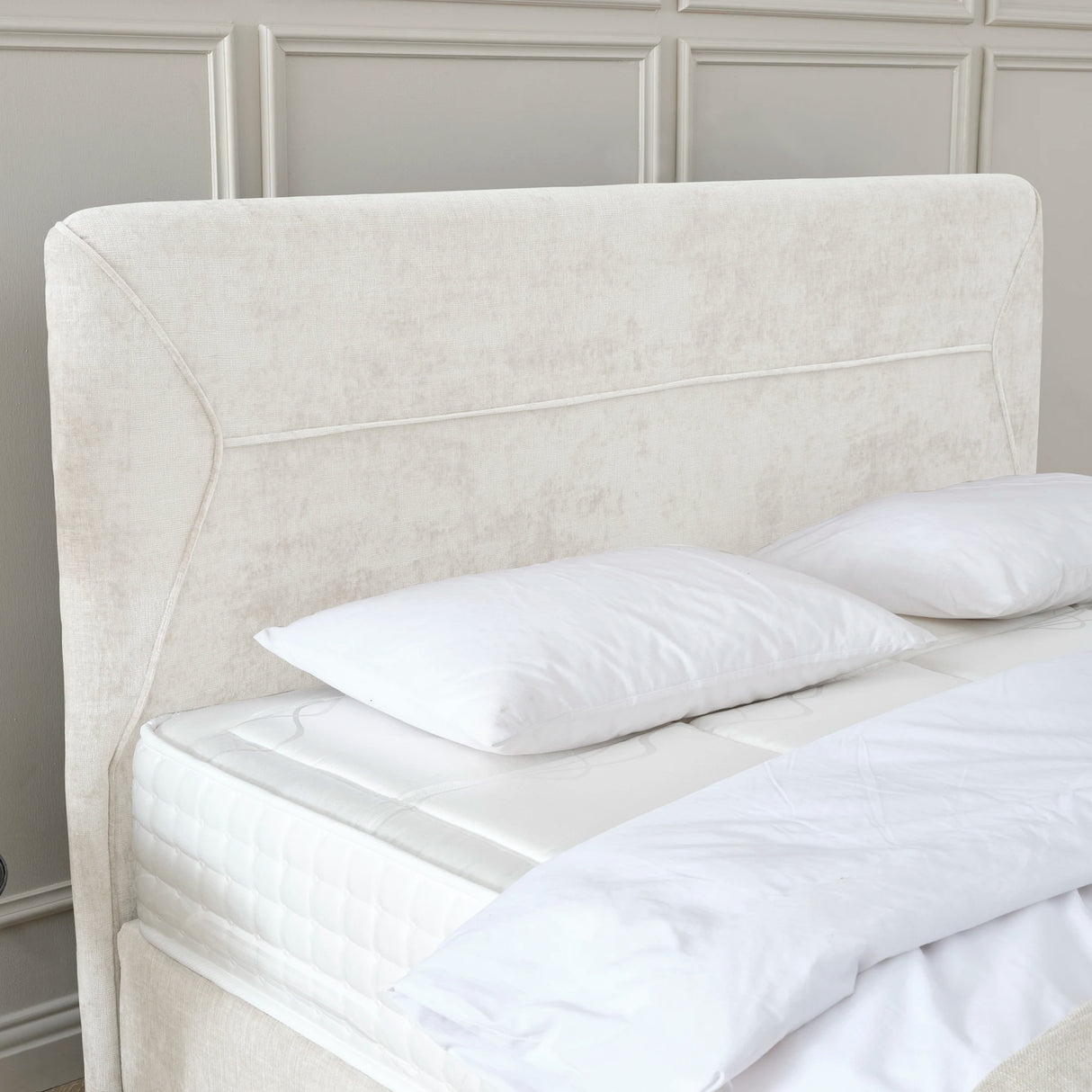 Bett mit Stauraum SleepPro