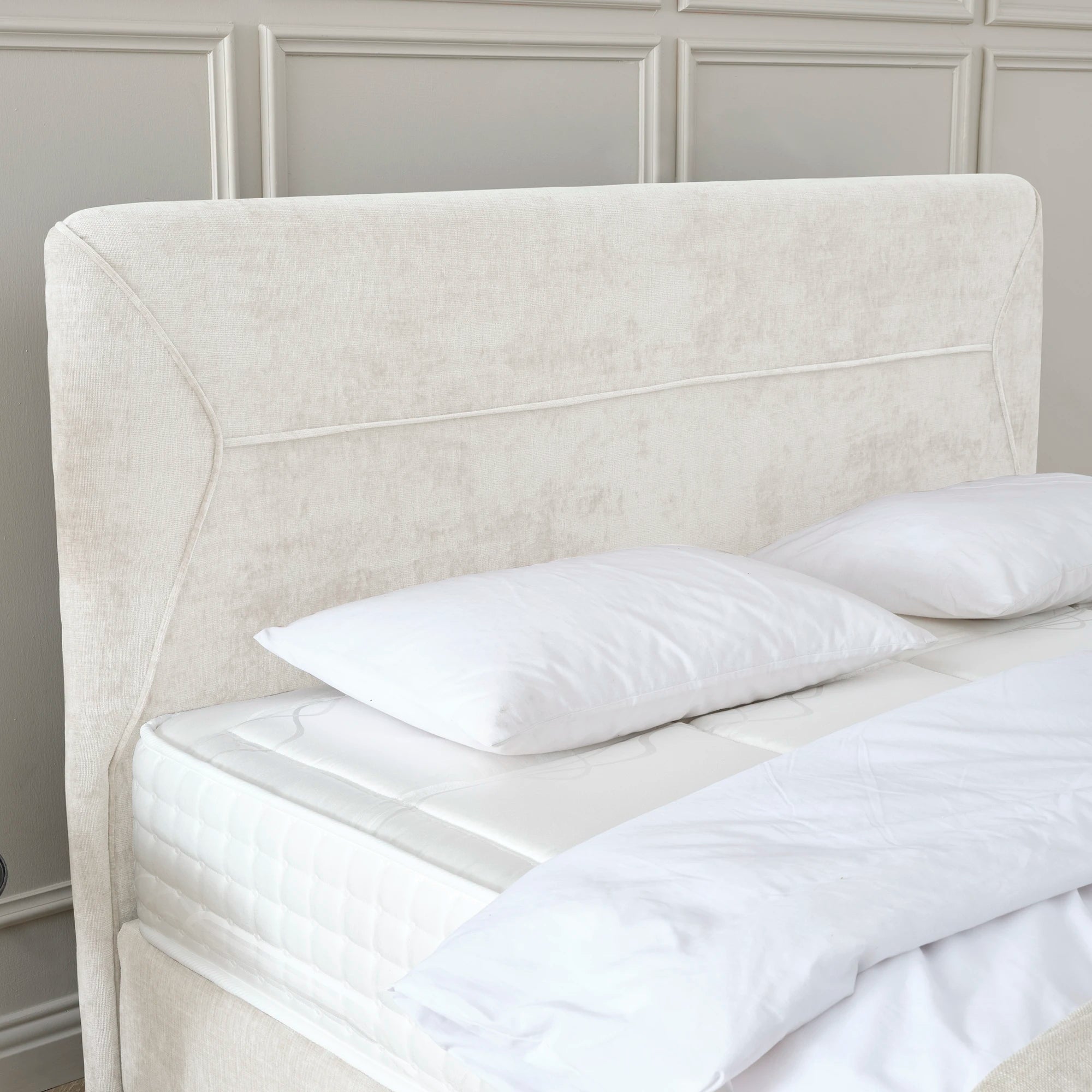 Bett mit Stauraum SleepPro